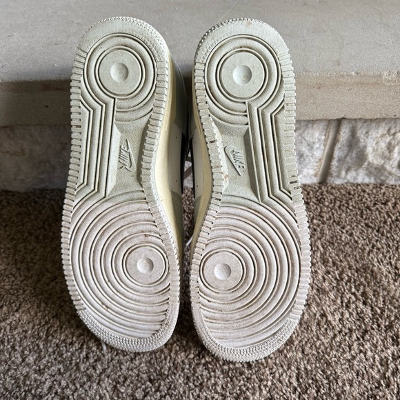 Nike Air Force 1 '07 LV8 Low Split Light Silver White Black DZ2522-001 sz 10 - Picture 8 of 10